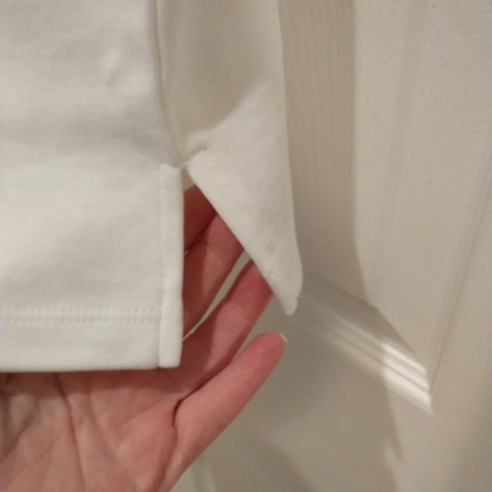 SOLD - Quaker Factory White Tee with Green Sequin Shamrock, Medium, NWT - Picture 2 of 7